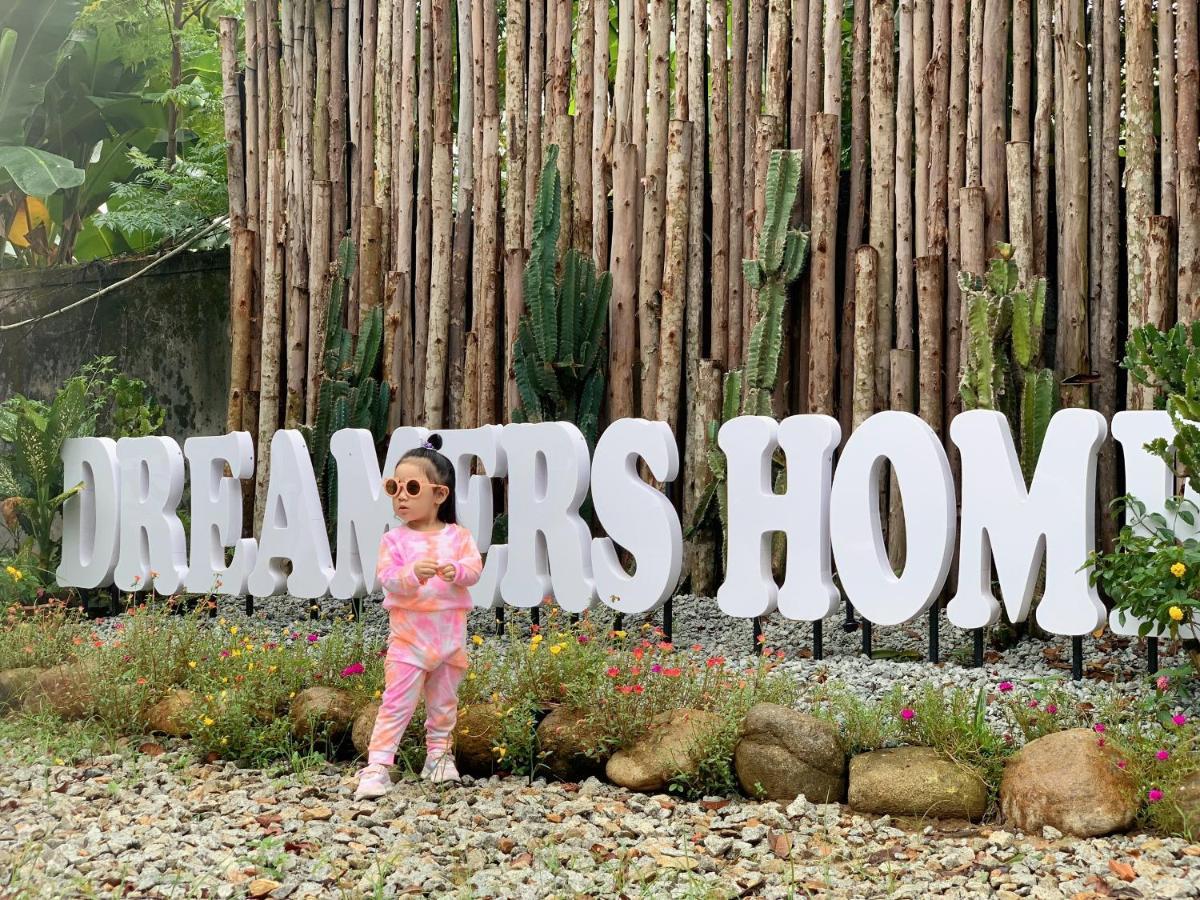 TheDreamers Homestay Hue Luaran gambar